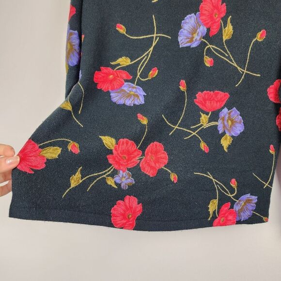 Patchington Floral Sweater Black Soft Acrylic Knit Pullover Top Crew Neck Size M - Picture 10 of 13